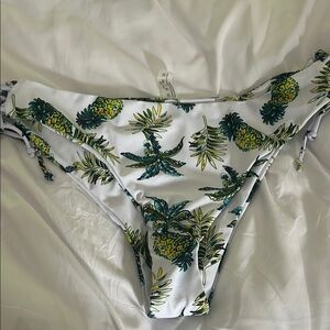 Tropical Pineapple Print Bikini Bottom